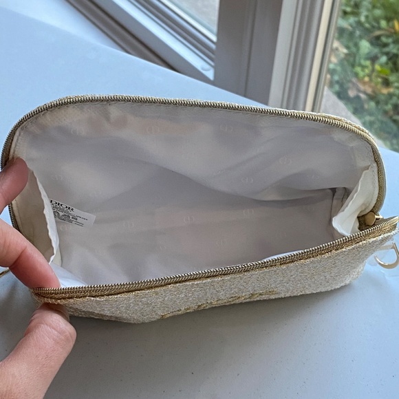 Christian Dior Gold 2024 Christmas Makeup Bag Cosmetic Pouch Purse vip gift - Picture 4 of 5